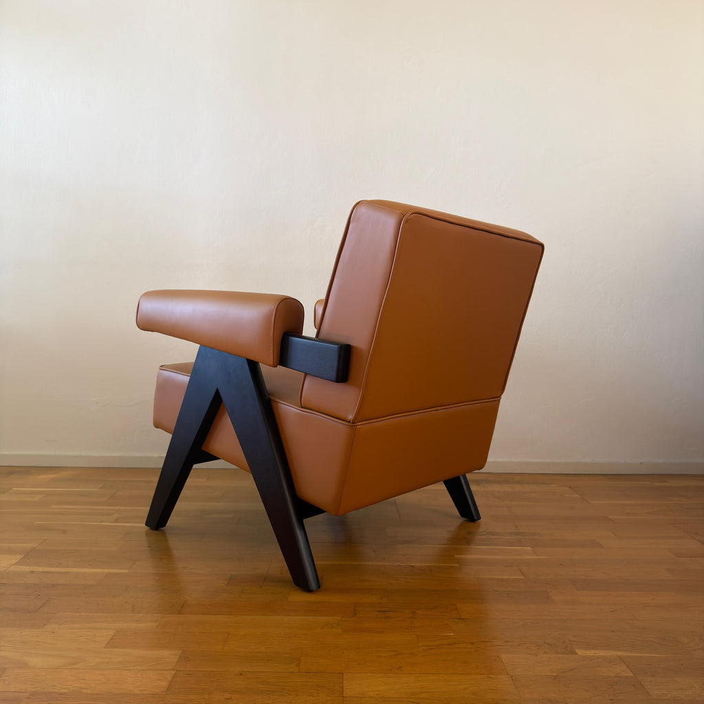 Jeanneret-style Chandigarh armchair, wood and leather